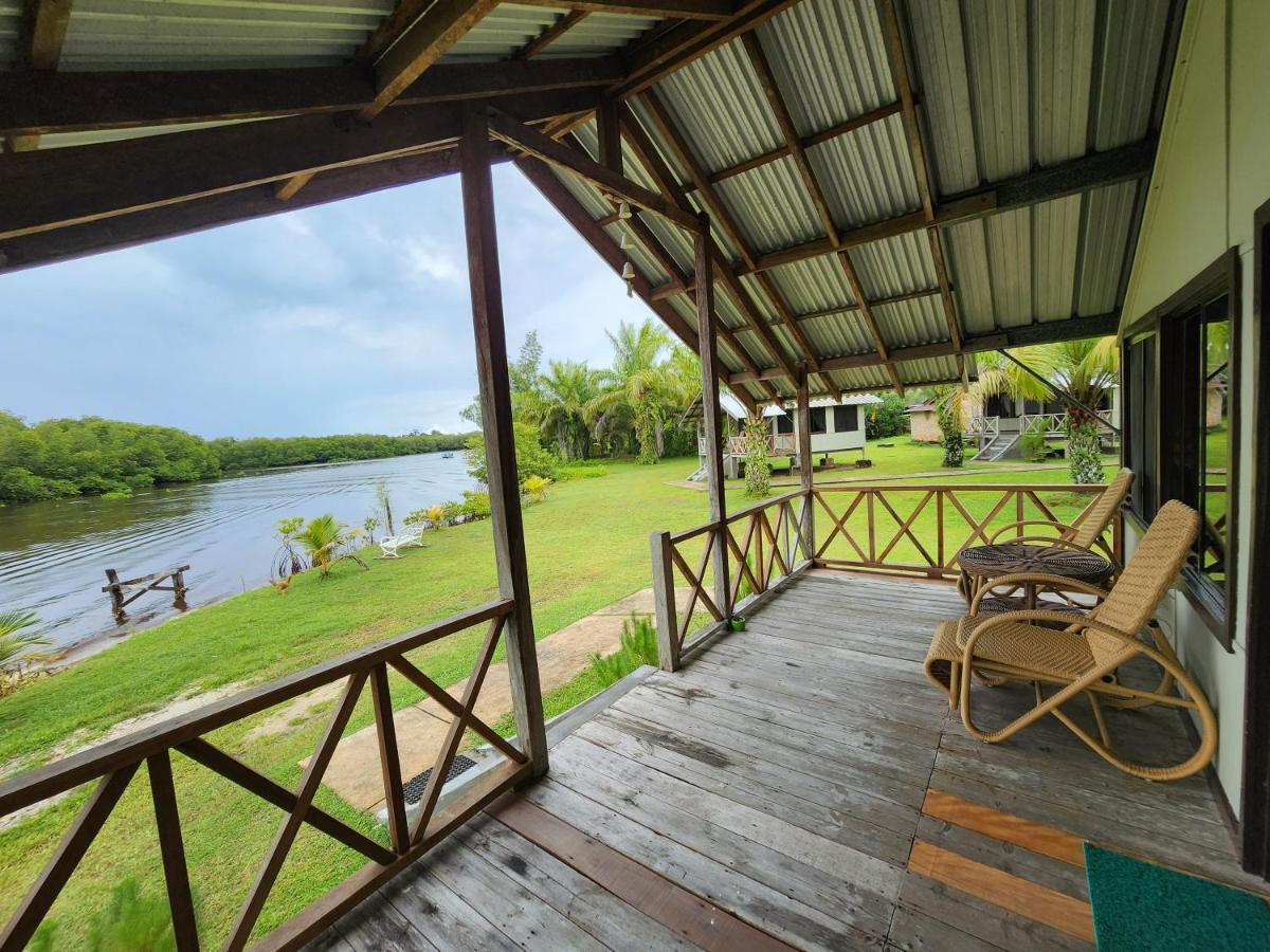 Mb Camp Singkil Hotel Gosongtelaga Exterior foto
